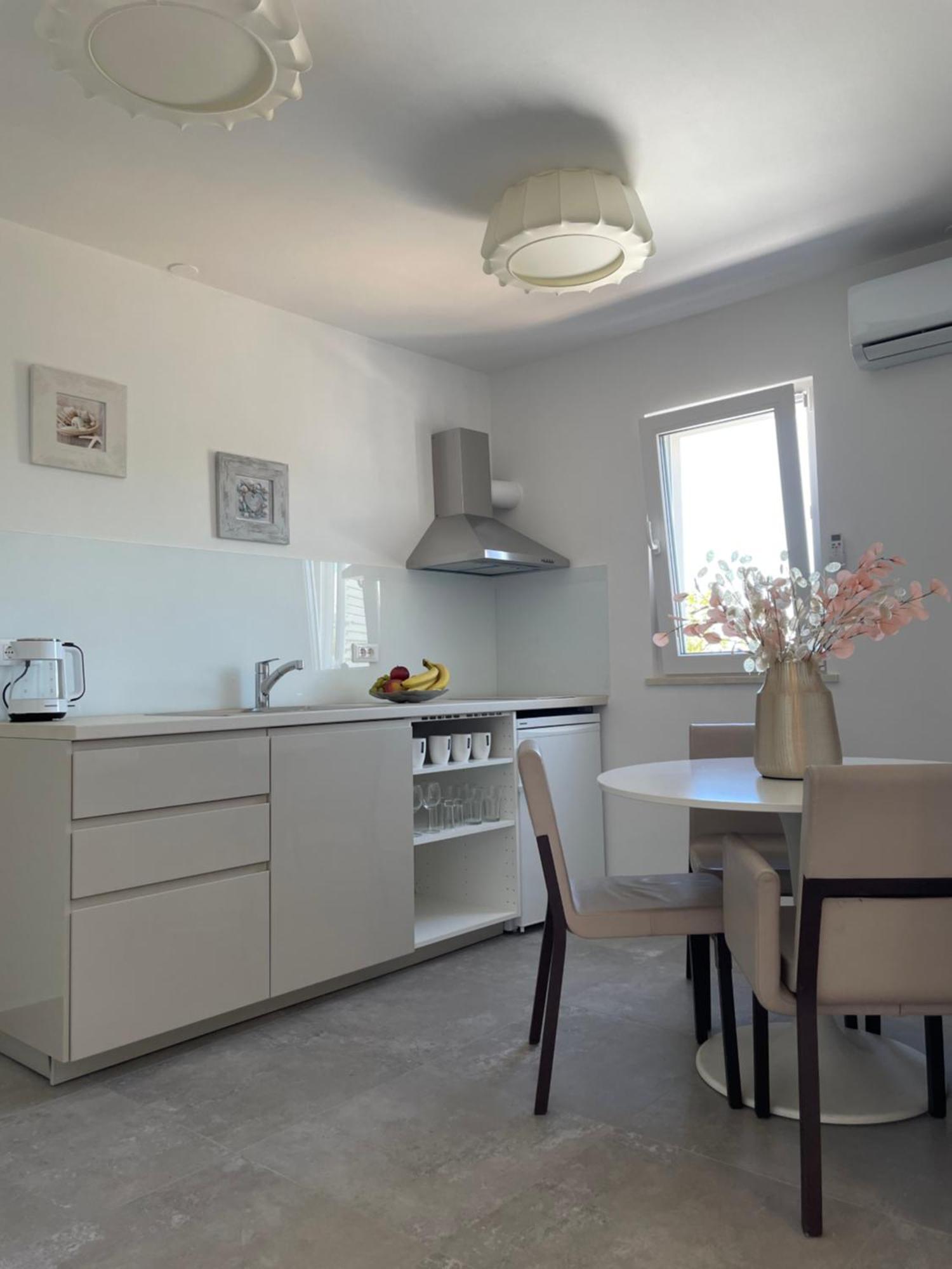 Sandra Apartments Makarska Exterior photo